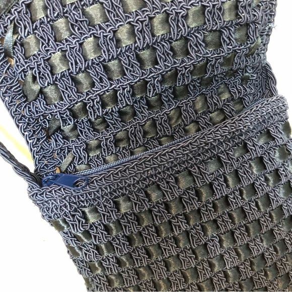 VTG Valerie Barad for Cabrelli purse cross body bag navy blue ribbon crochet - Picture 3 of 7